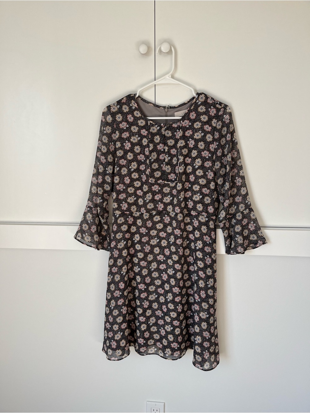 LOFT Black Floral Shift Dress with Pink and Yellow Daisies